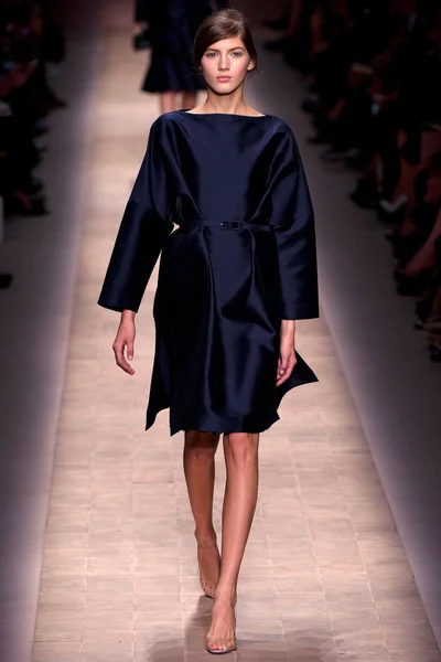 Look 7